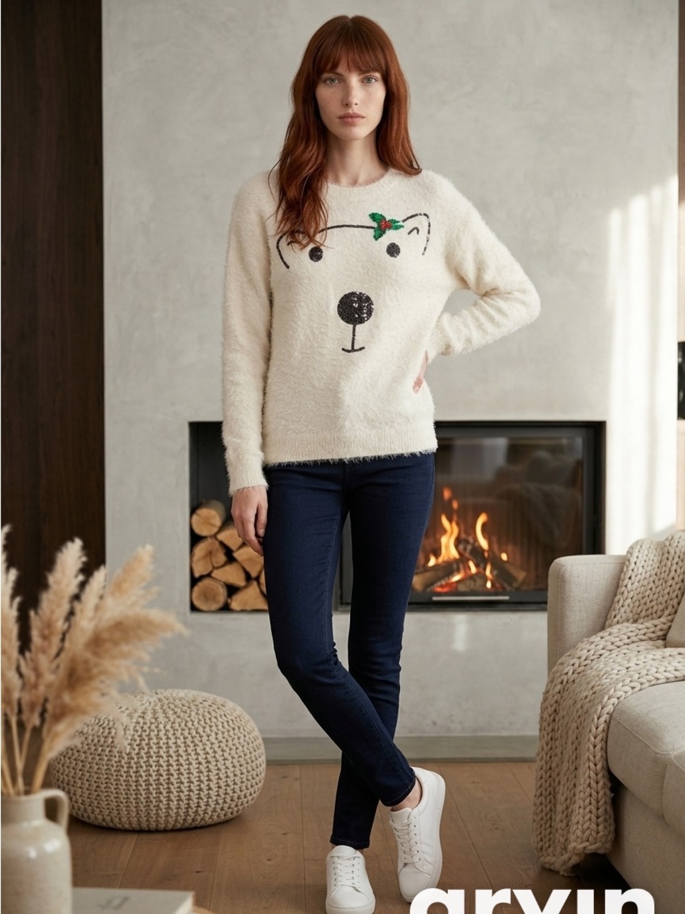 Holidaytime Polar Bear Sweater - Women's